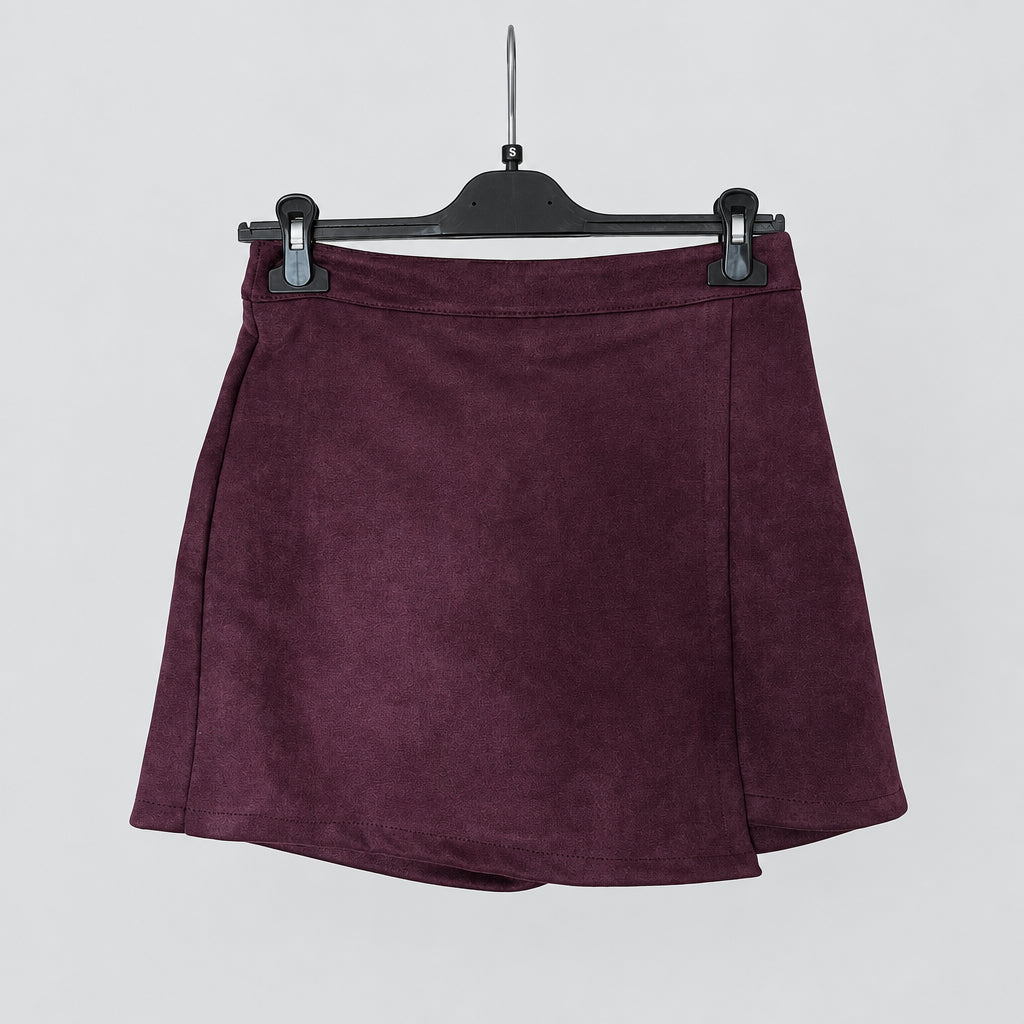 Shorts Effetto Gonna in Suede "Chic & Comfy" ✨