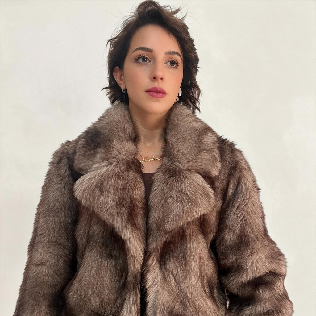 Giacca Corta in Eco Pelliccia Elegante