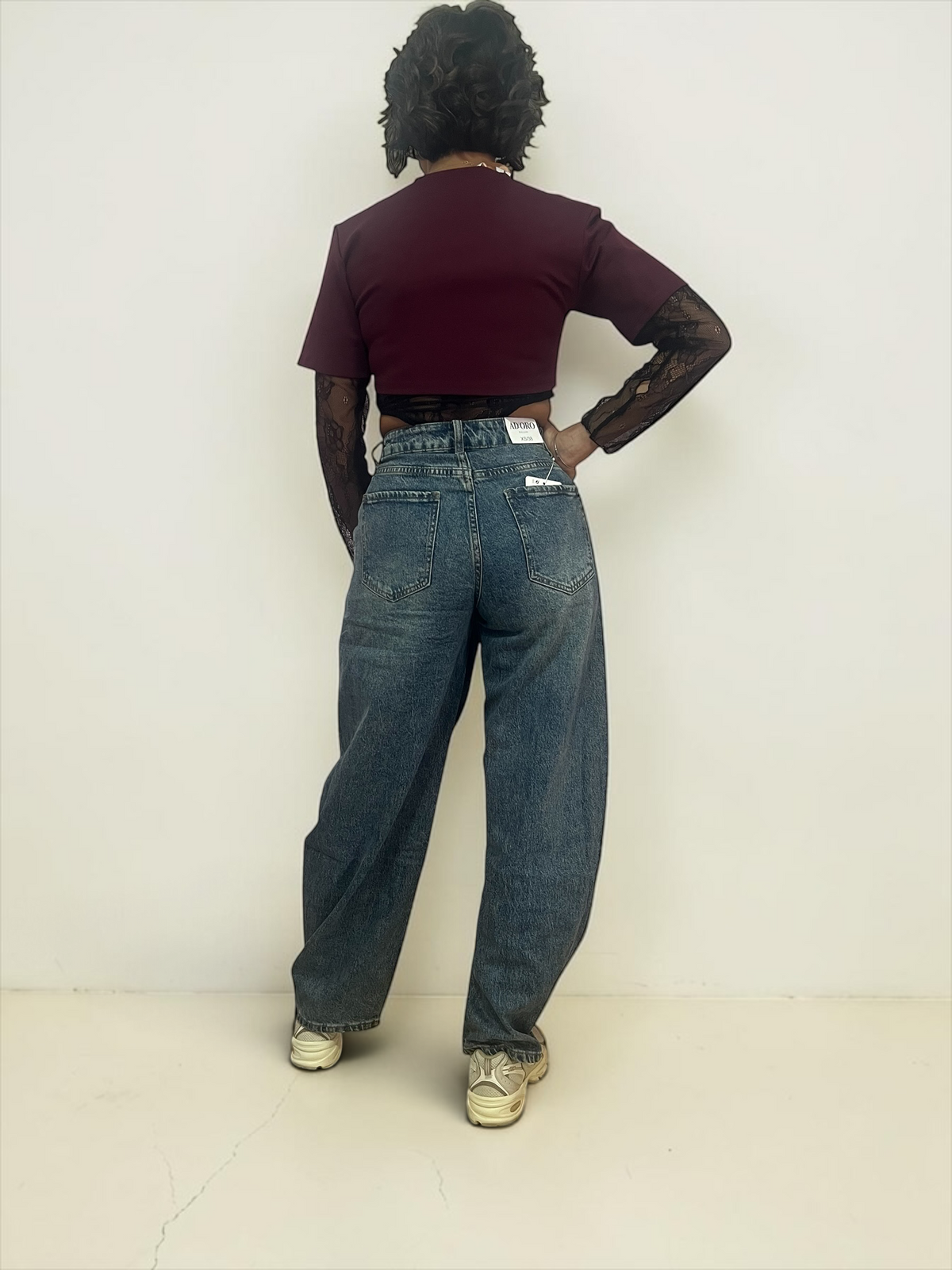 Pantaloni Jeans A Gamba Larga Con Vita Incrociata