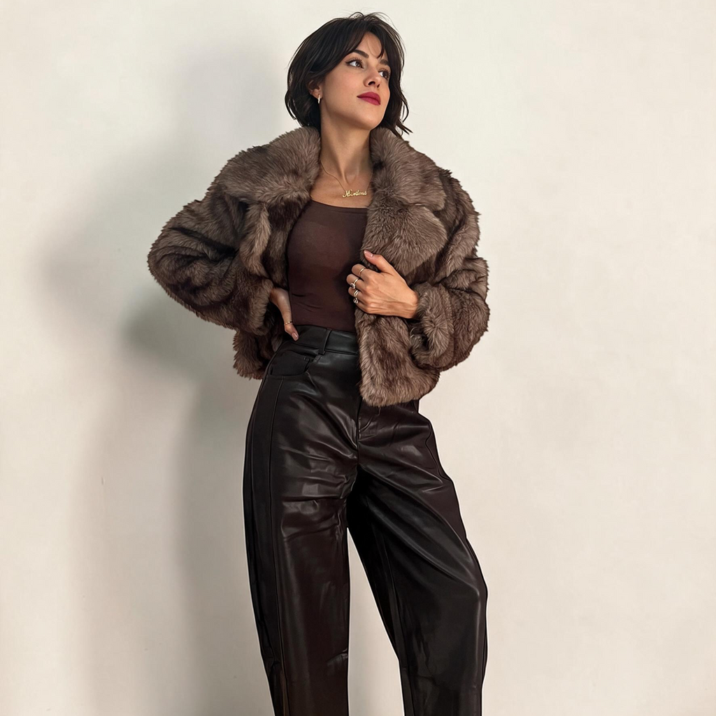 Giacca Corta in Eco Pelliccia Elegante